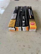 ŚWIECA ŻAROWA X4 NGK 96187 Y527J