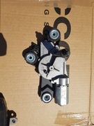 Silniczek wycieraczki klapy bagażnika Ford Focus MK3 HB 2013R