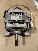 Silnik pralki Indesit iwsc51052