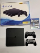 Konsola PlayStation 4