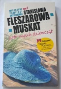 Lato nagich dziewcząt.
