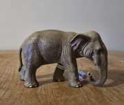 Schleich słoń indyjski samica figurka model wycofany z 2011 r.