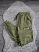 Spodnie dresowe Nike Rozmiar S Zielone khaki Dres , dresy nike Swoosh