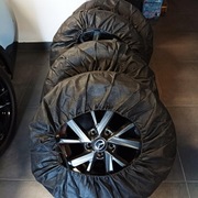 Mazda CX-30 koła z oponami zimowymi