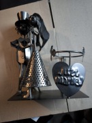 Metalowa figurka para młoda 