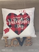 Poduszka + stojący napis love Walentynki 