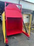 Wywrotnica skrzyniopalet 120 x 100 masywna konstrukcja