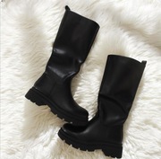 Czarne klasyczne kozaki przed kolano lekko ocieplane 37 39 