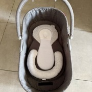 Leżaczek bujaczek dla dziecka