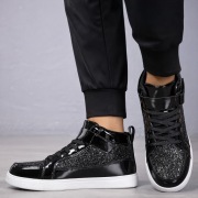 Stylowe czarne sneakersy glossy & glitter | R.45 | Stan: nowe | 100 zł