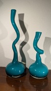 Dwa turkusowe skręcane wazoniki Normann Copenhagen 