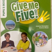 Give Me Five! Activity Book MACMILLAN Joanne Ramsd