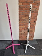 Stojak na przeszkody jezdzieckie pojedynczy malowany proszkowo