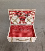 kosz piknikowy wiklinowy + sztućce i naczynia