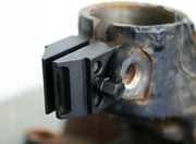 Narzędzie do rozpierania amortyzatorów samochodowych.Rozpierak zwrotnic.