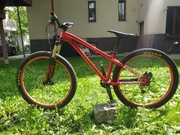 Rower Dartmoor Streetfighter Czerwony 26 Custom 