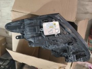 Lampa przód prawa Hyundai Santa Fe 2017