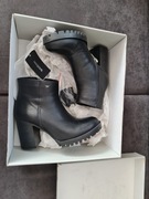 WOJAS, NOWE. Czarne botki damskie, wkładka 22 cm, model 859251. 