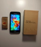 Smartfon Samsung Galaxy S5 mini -pudelko i dodatkowa bateria 6500 mah