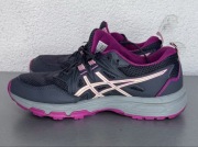 Asics Gel-Venture 8 r. 38