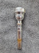 Ustnik Vincent Bach 5A