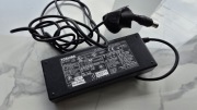 Oryginalny Zasilasz laptop TOSHIBA 15V 5A