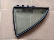 Szyba trójkąt prawy tył Toyota Avensis II 