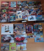 Prywatna kolekcja oryginalnych figurek i zestawów lego