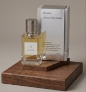 Quearme L'Énigme d'une Journée Perfumy Niszowe Komplet z pudełkiem