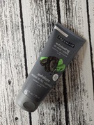 Freeman , Żel Peelingujący Maska + Scrub, Węgiel + Czarny Cukier 175 ml