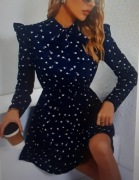 Sukienka z długim rękawem