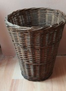 Stary kosz wiklinowy PRL