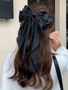 Damska czarna kokarda. 