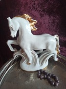 Figurka porcelanowa koń w galopie ŁFZ Łomonosowa vintage