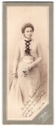 Kraków atelier J. Sebald CDV kobieta imieniem Karla w sukni 1902