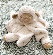 Kocyk owieczka miękki handmade rękodzieło
