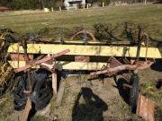  Zgrabiarka, rozstrząsacz pasowy do siana. 