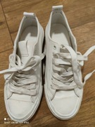 Buty r. 35 Pull and Bear