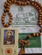 różaniec z Asyżu św.Franciszek+obrazek relikwia 