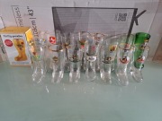 szklanki w kształcie buta różne wielkości