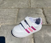 Buty dla dziewczynki Adidas rozmiar 25,5