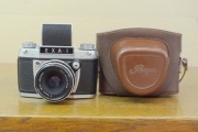 Aparat EXA 1a z obiektywem Tessar 2,8/50