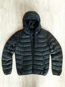 Guns & Tuxedos czarna kurtka zimowa ocieplana puchowa pikowana z kapturem