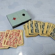 Stare kolekcjonerskie karty do gry 