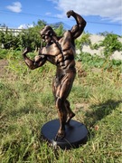 Figurka Arnold Schwarzenneger 37cm pozycja klasyczna