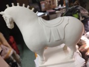 Koń Chiński wysokość ca 50 cm, długość ca 60 cm