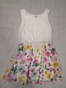 Biała kolorowa elegancka koronkowa sukienka w kwiaty kwiatki TU 134