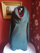 Sweter ,golf w modnym zielonym kolorze, gruby