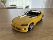 Bburago burago model Dodge Viper RT/10 1:18