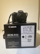 Aparat fotograficzny Canon EOS R50 + Obiektyw 